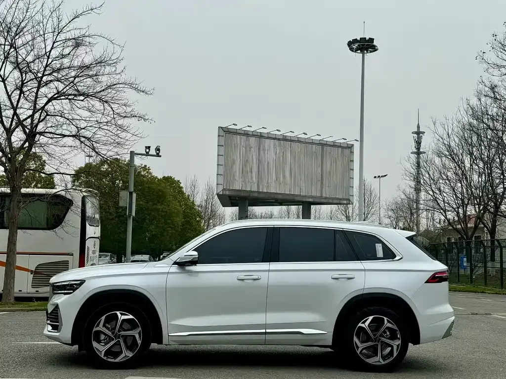 Geely Xingyue L 2023 из CN, фото 5