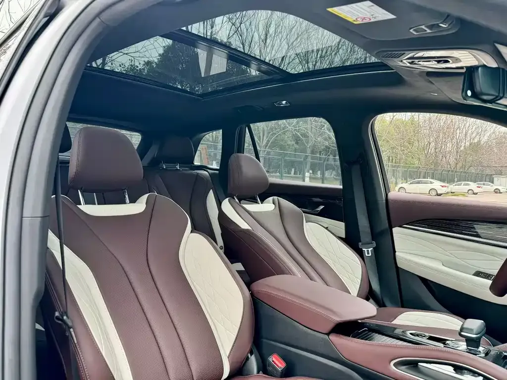 Geely Xingyue L 2023 из CN, фото 4