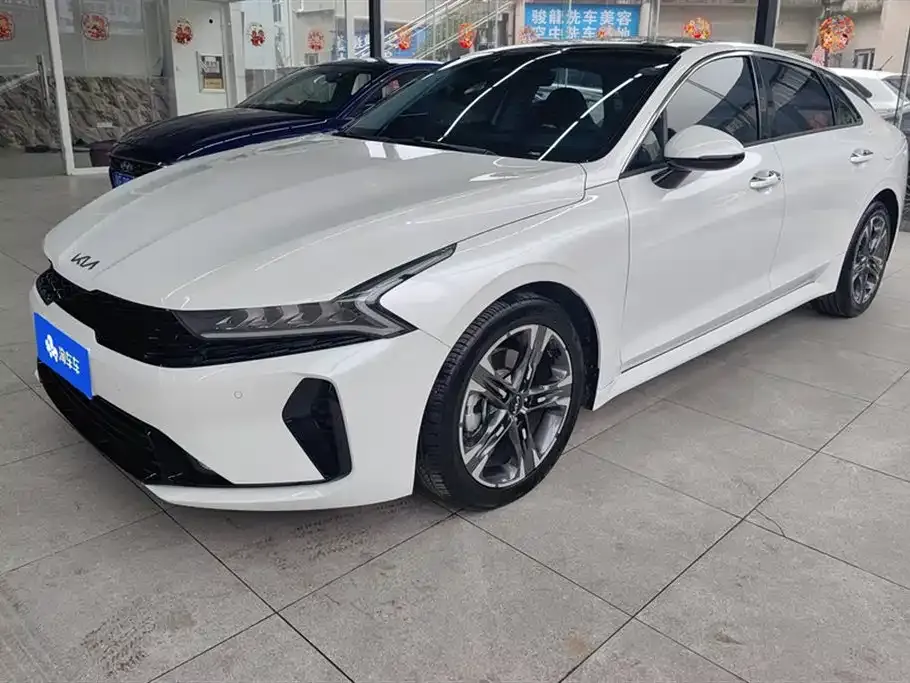 Kia K5 2024 из CN, фото 1