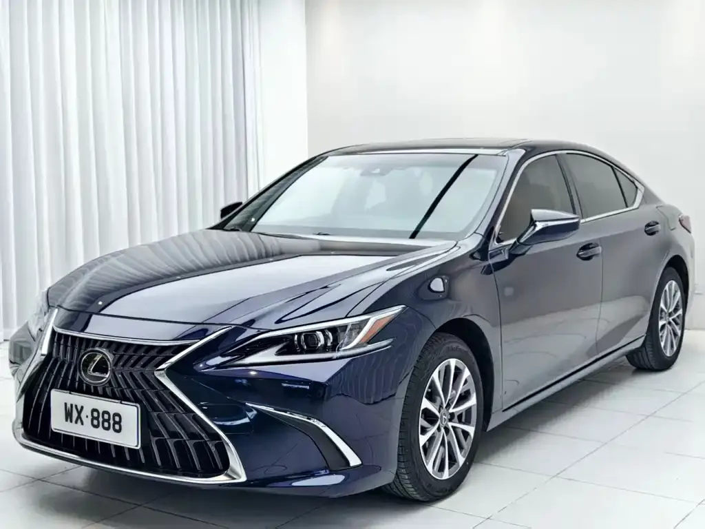 Lexus ES 2022 из CN, фото 1