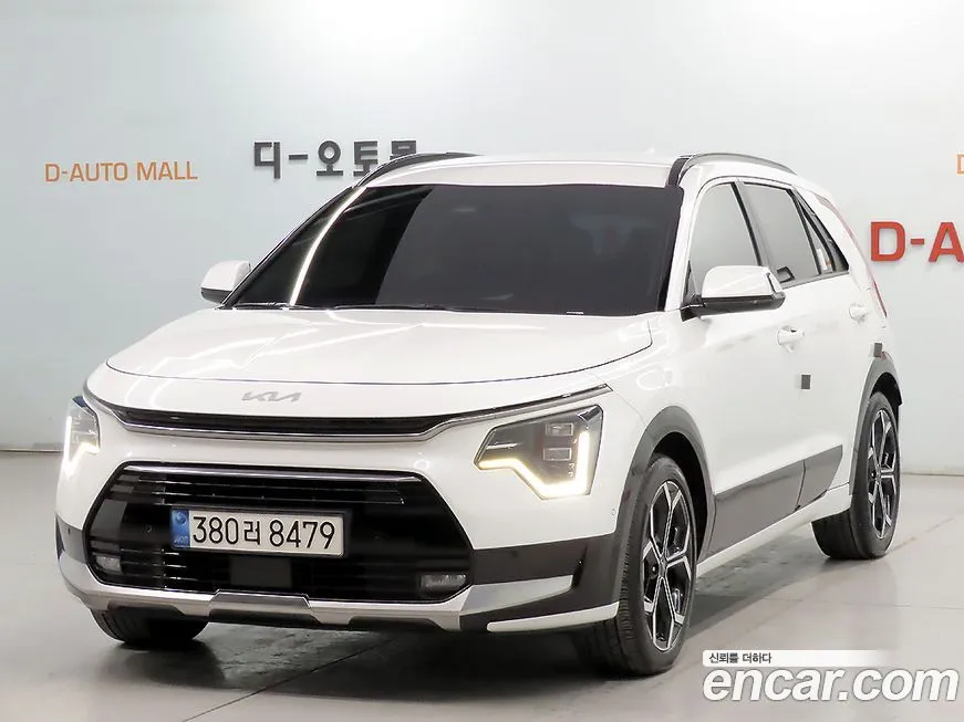 Kia Niro — фото 1