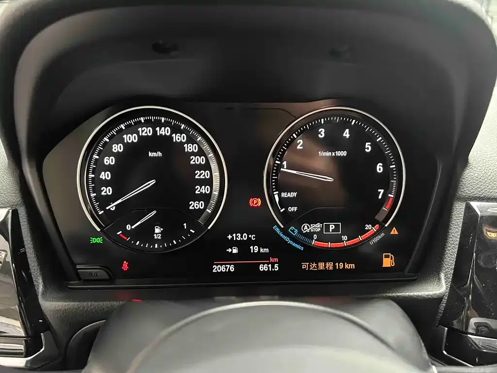 BMW 1 Series 2023 из CN, фото 8