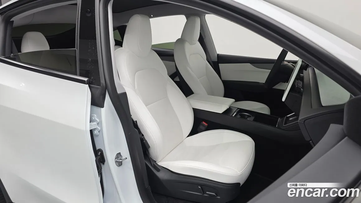 Tesla Model Y 2025 из KR, фото 8