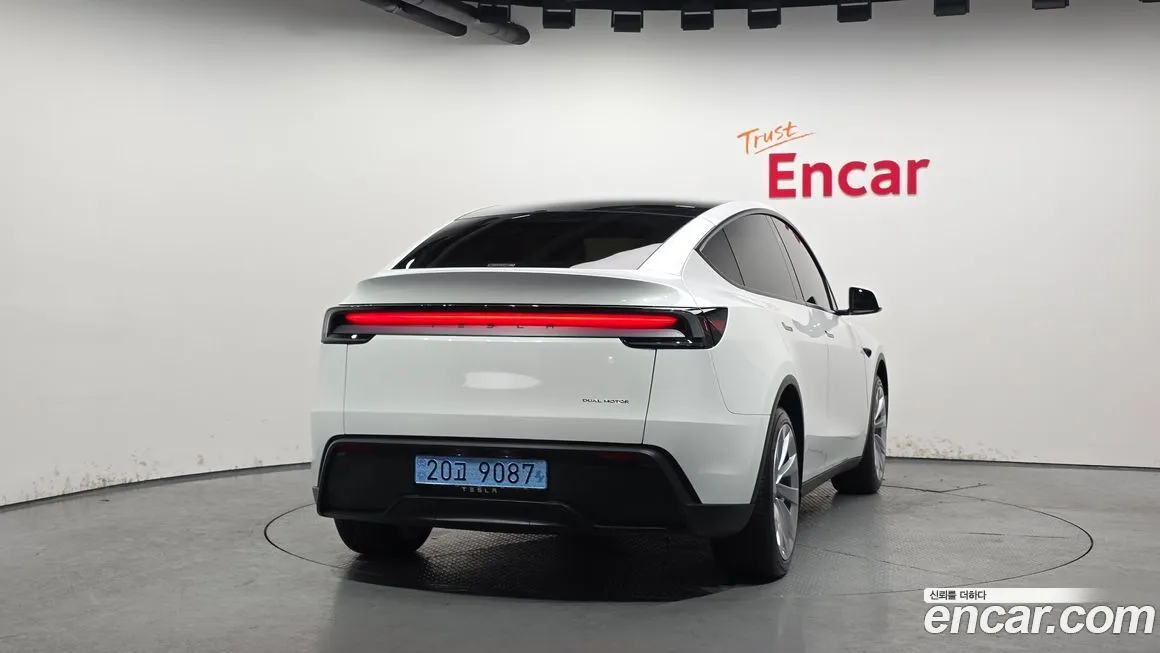 Tesla Model Y 2025 из KR, фото 5