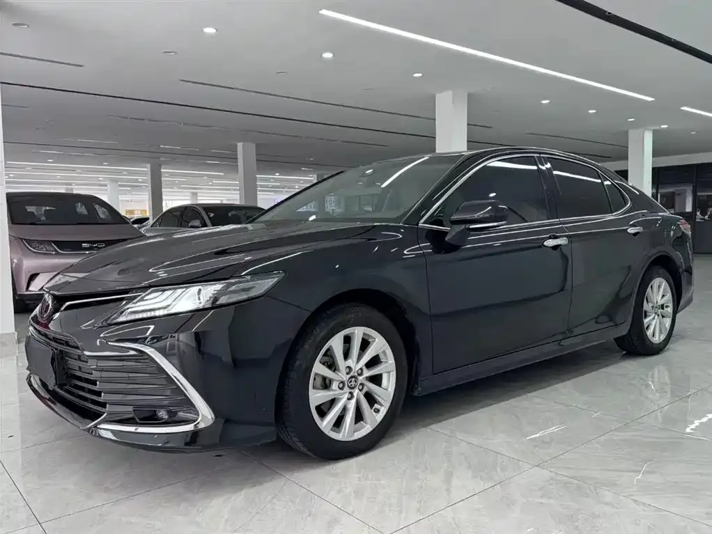 Toyota Camry 2021 из CN, фото 1