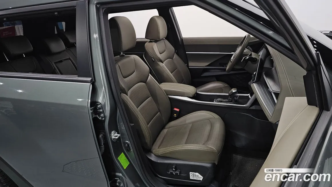 KG Mobility (Ssangyong) Torres — фото 9