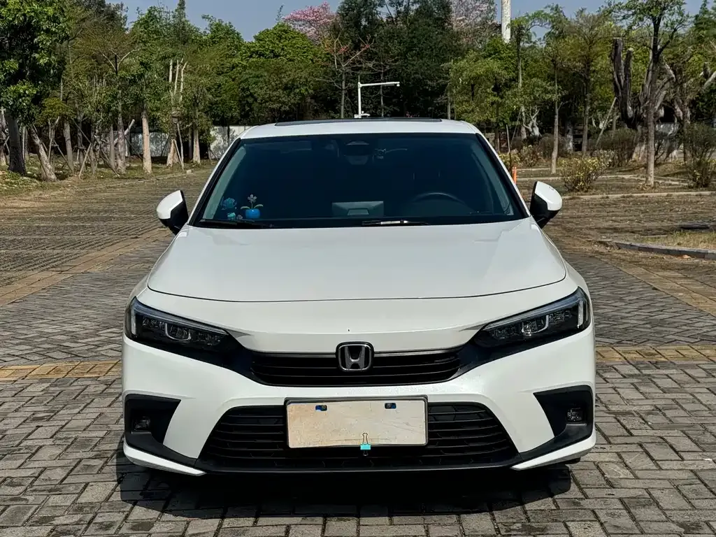 Honda Civic — фото 10