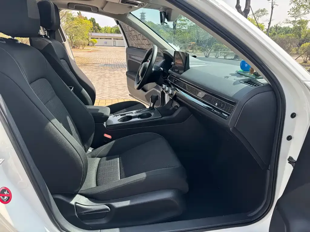 Honda Civic — фото 5