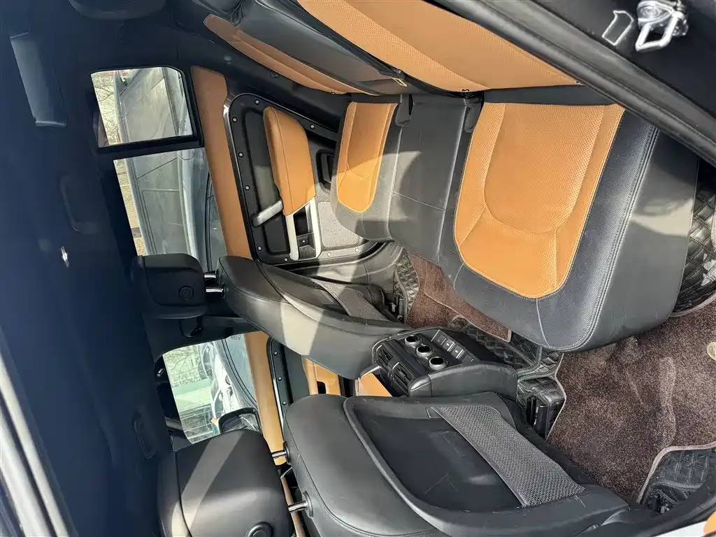 Land Rover Defender 2023 из CN, фото 6