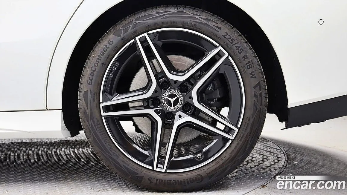Mercedes-Benz CLA-Class 2023 из KR, фото 10