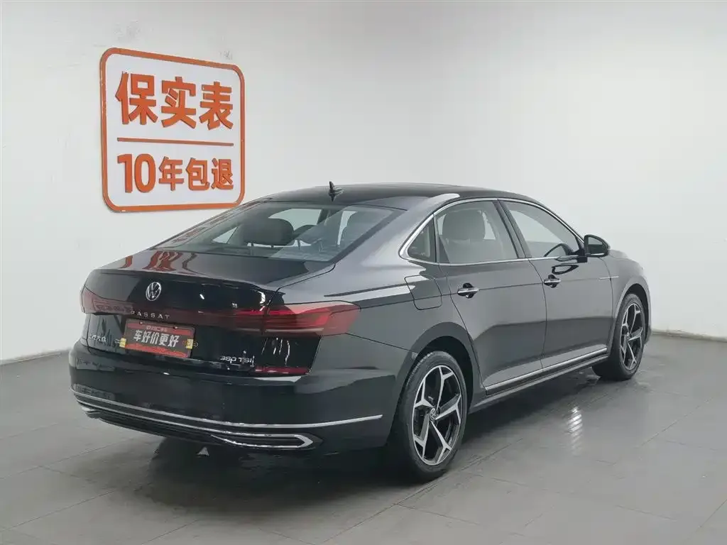 Volkswagen Passat — фото 7
