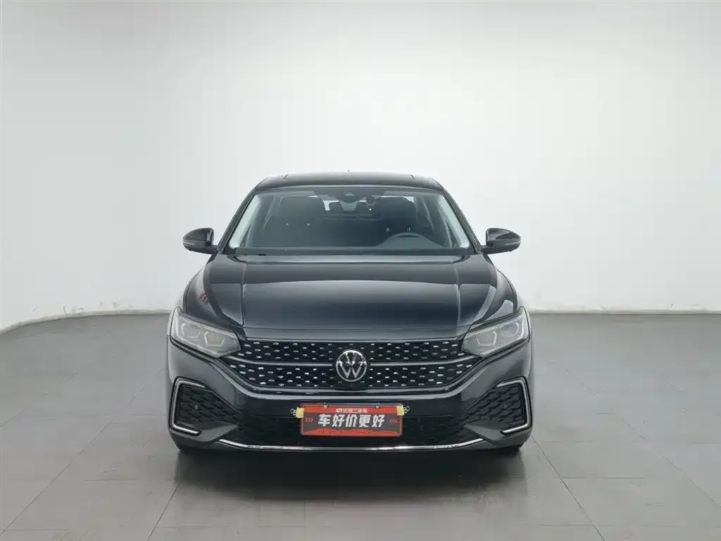Volkswagen Passat — фото 2