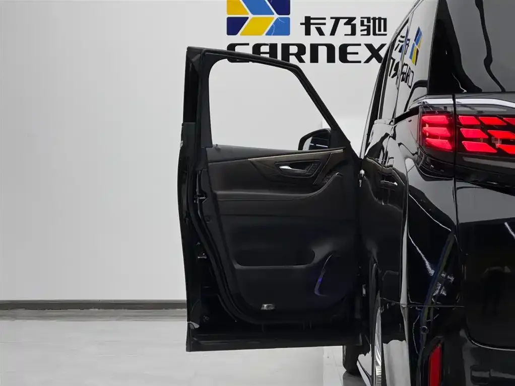 Toyota Alphard 2025 из CN, фото 4