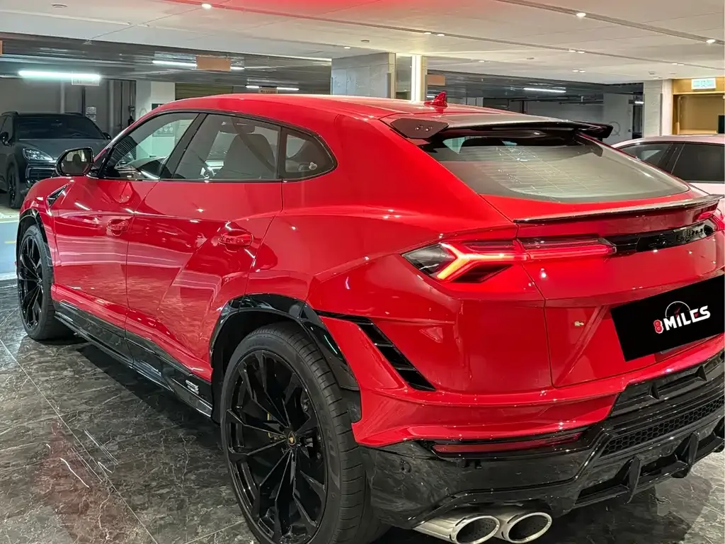 Lamborghini Urus 2023 из CN, фото 9