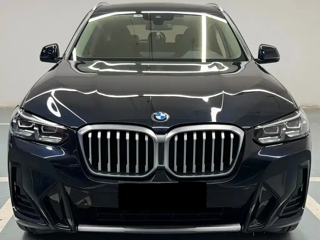 BMW X3 — фото 9