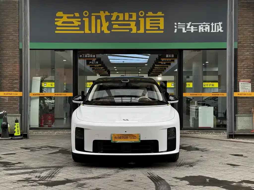 Li Auto i8 2026 из CN, фото 7