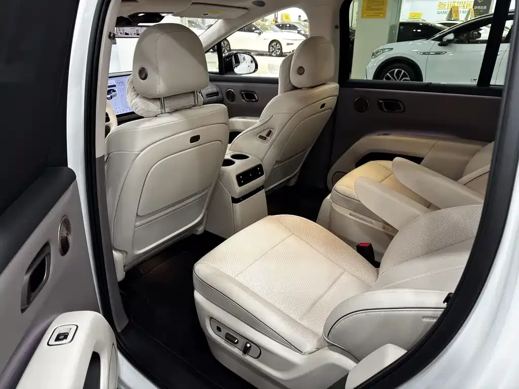 Li Auto i8 2026 из CN, фото 4