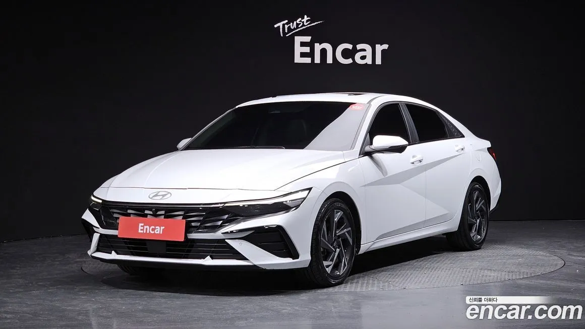 Hyundai AVANTE 2024 из KR, фото 1