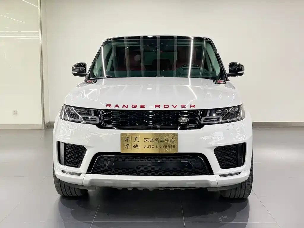 Land Rover Sport — фото 1