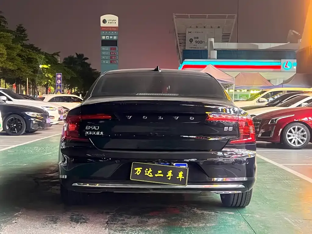 Volvo S90 — фото 4