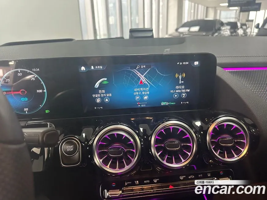 Mercedes-Benz EQA 2023 из KR, фото 9