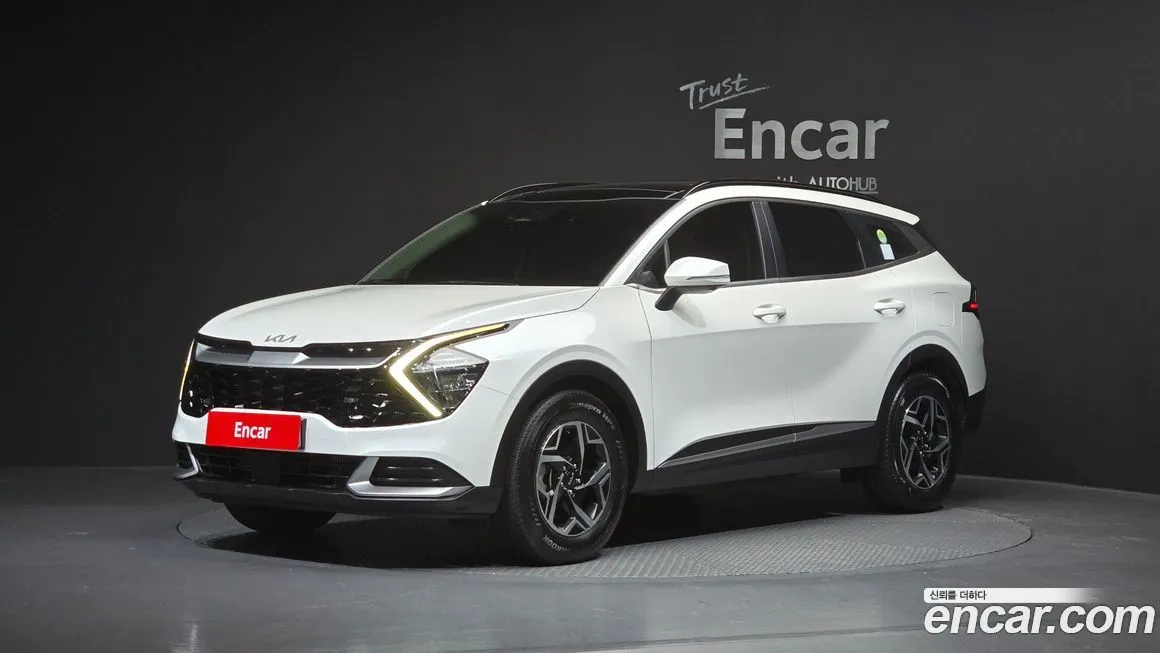 Kia Sportage — фото 1