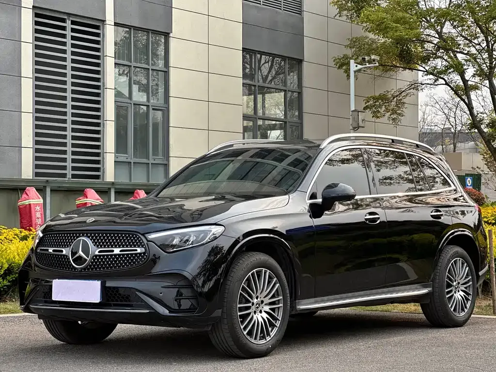 Mercedes-Benz GLC — фото 1
