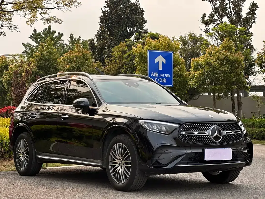 Mercedes-Benz GLC — фото 7