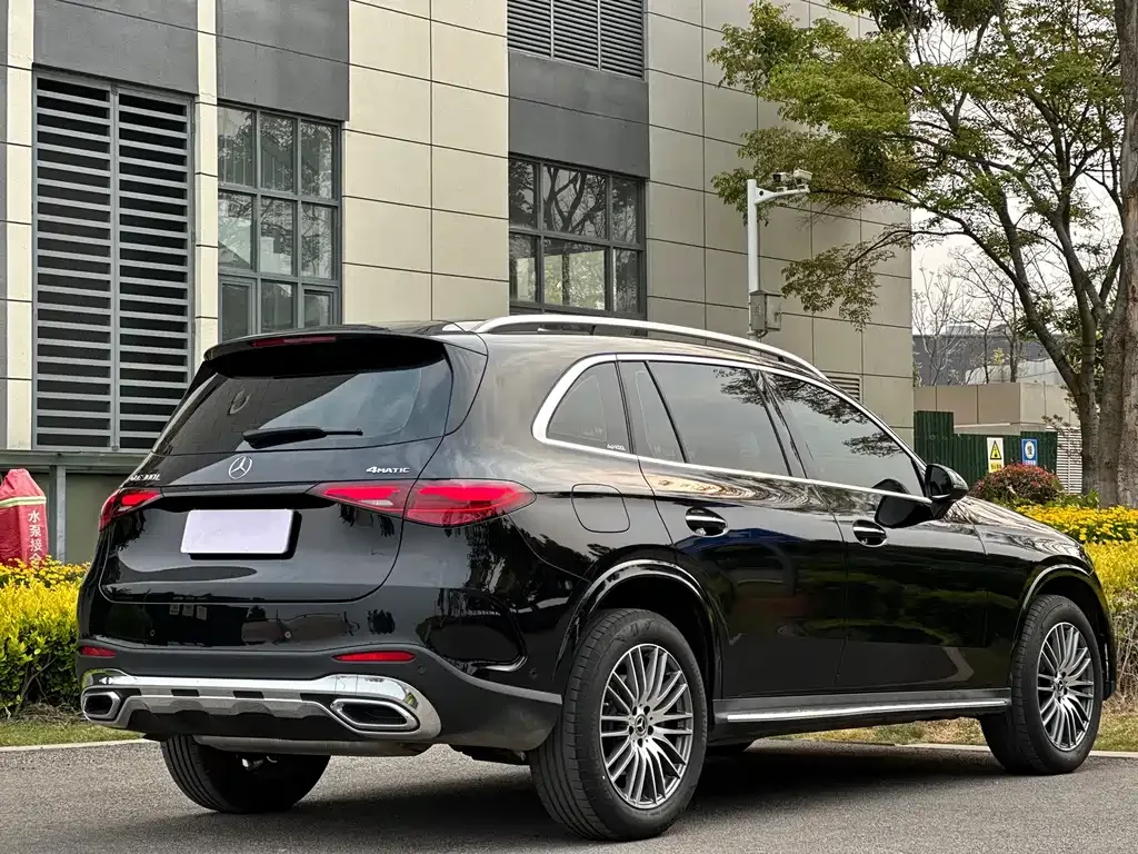 Mercedes-Benz GLC — фото 10