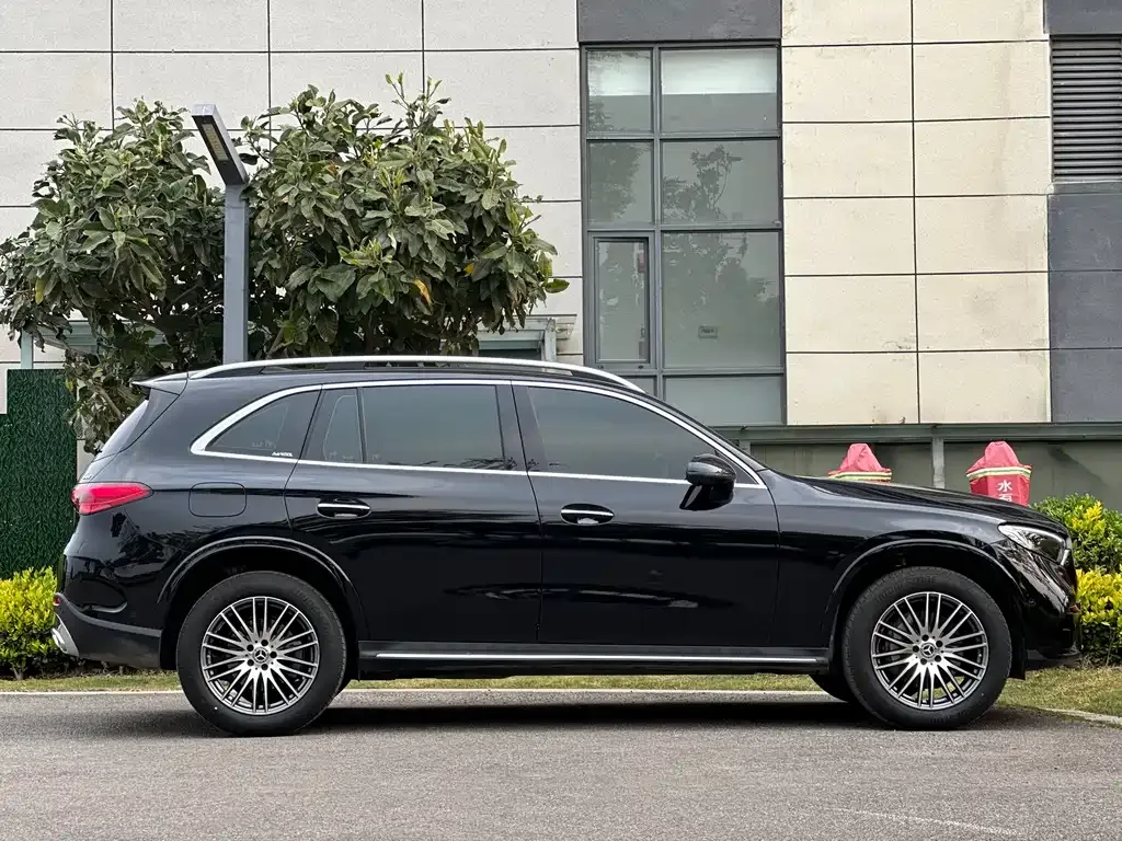 Mercedes-Benz GLC — фото 8
