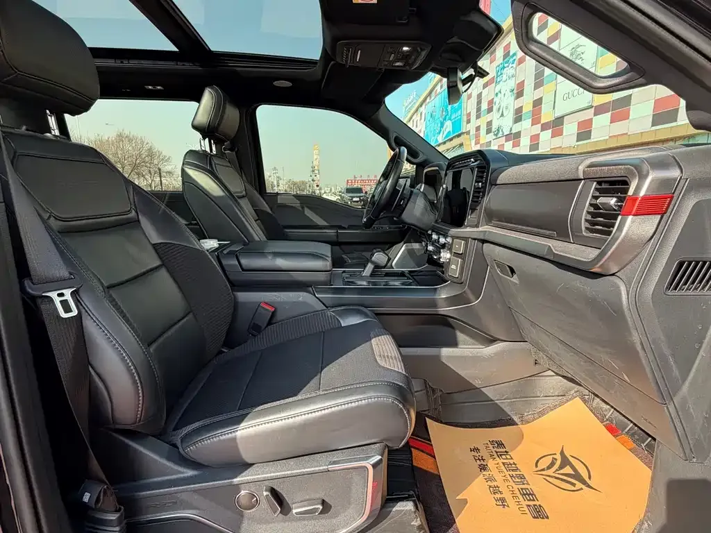 Ford F-150 Raptor — фото 6