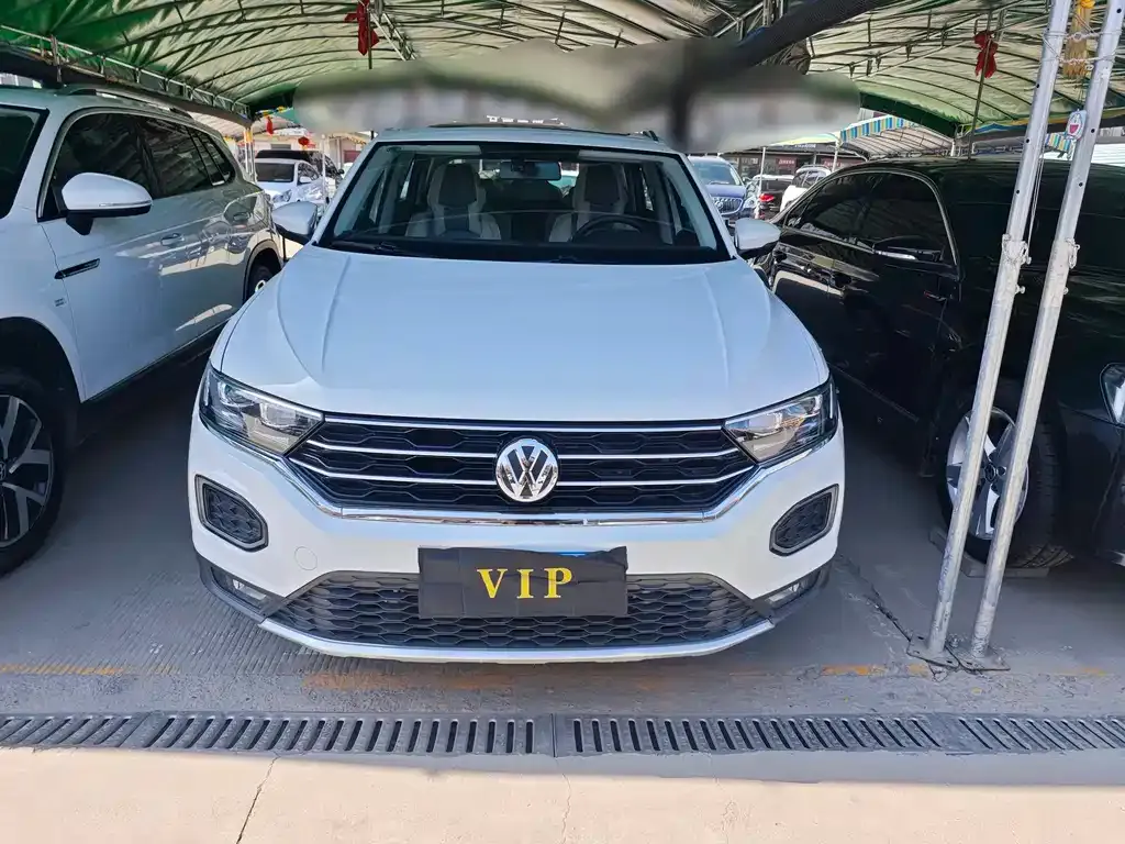 Volkswagen T-Roc 2023 из CN, фото 3