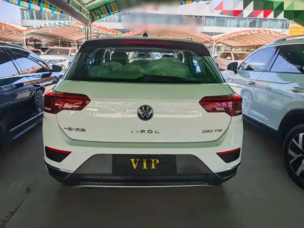 Volkswagen T-Roc 2023 из CN, фото 4