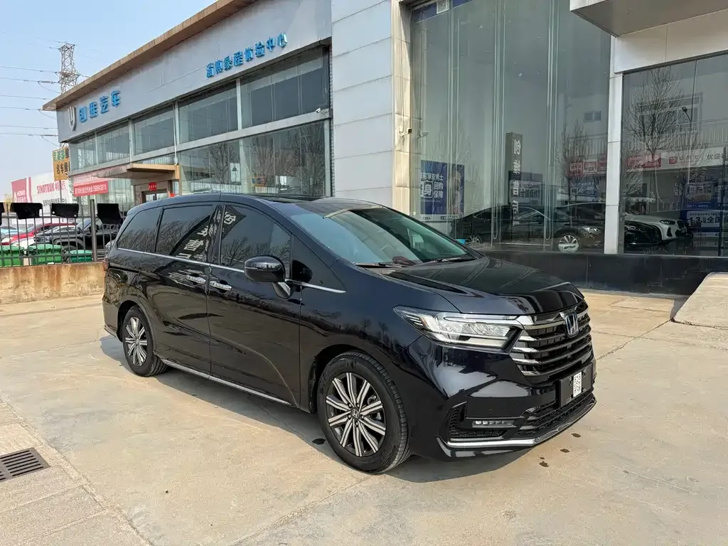 Honda Odyssey 2023 из CN, фото 10