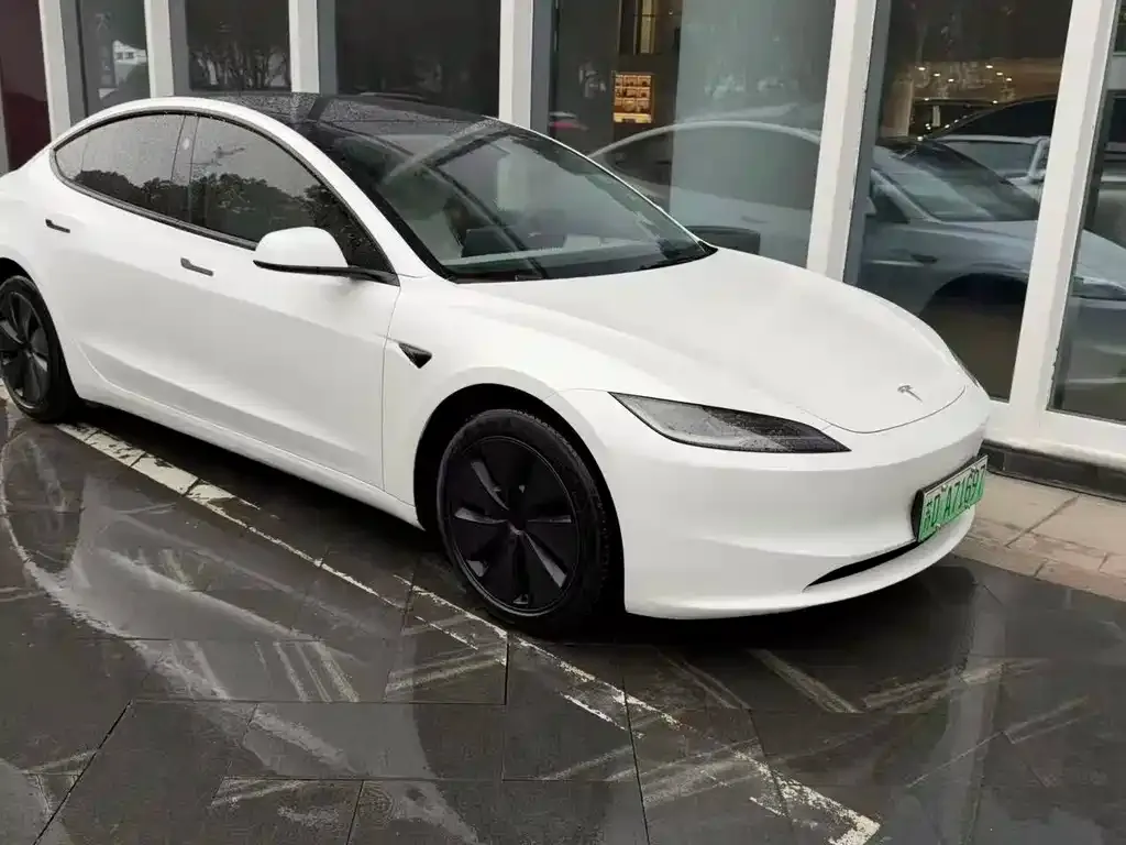 Tesla Model 3 2024 из CN, фото 1