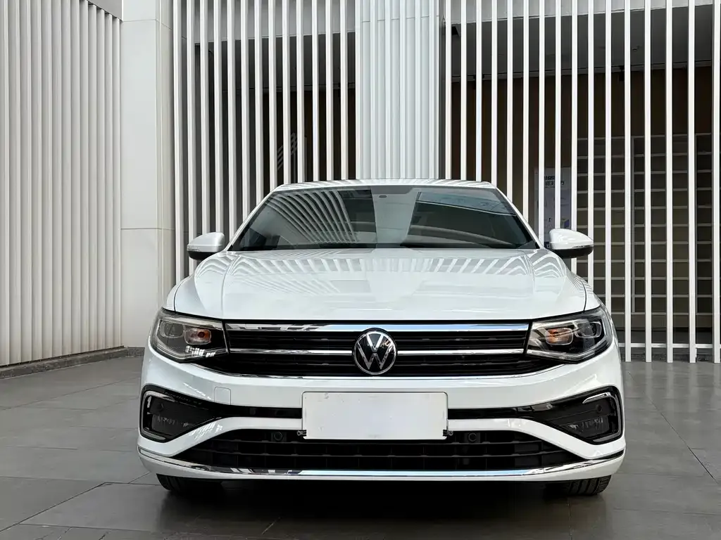 Volkswagen Bora 2024 из CN, фото 6