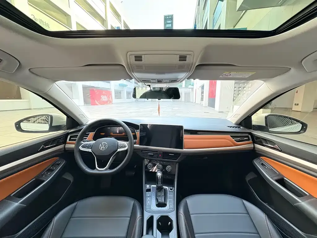 Volkswagen Bora 2024 из CN, фото 7