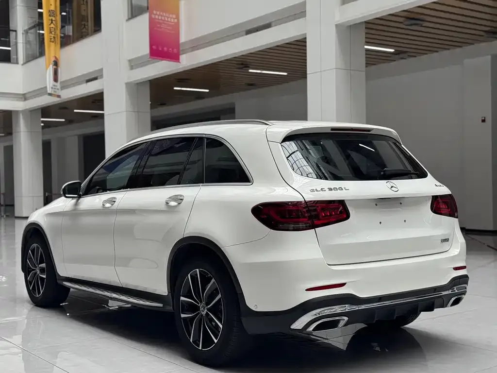 Mercedes-Benz GLC — фото 7