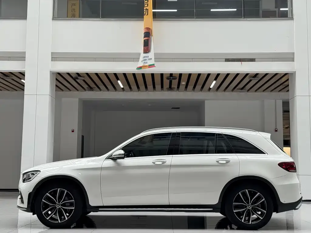 Mercedes-Benz GLC — фото 6