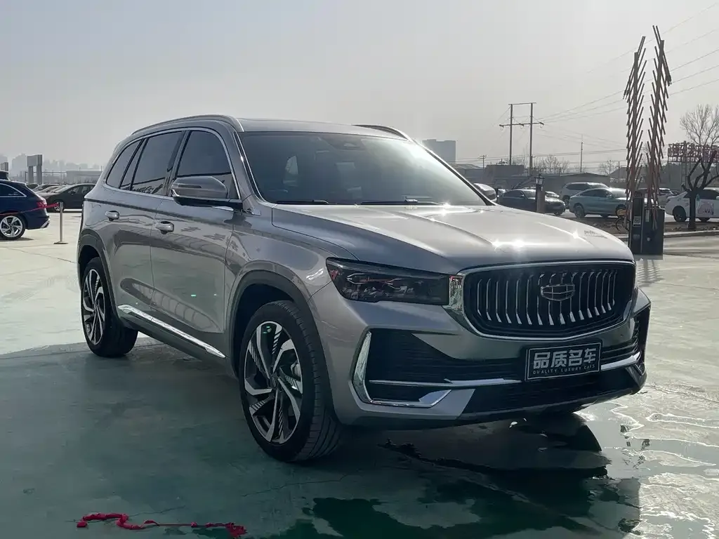Geely Xingyue L — фото 10