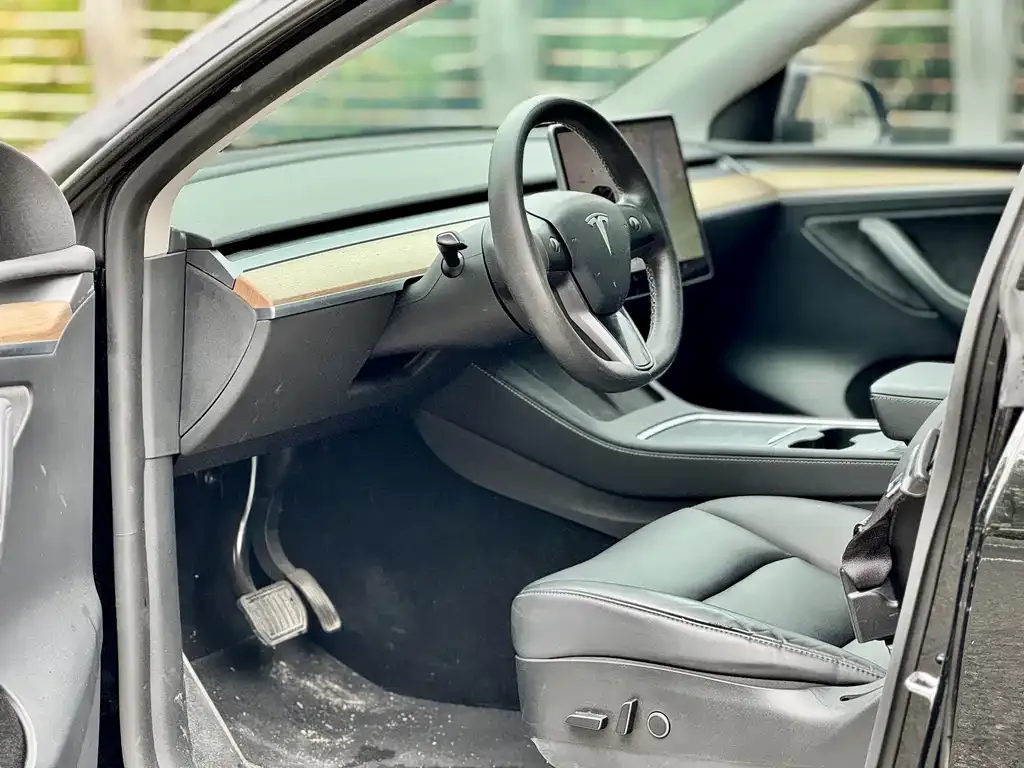 Tesla Model Y 2022 из CN, фото 3