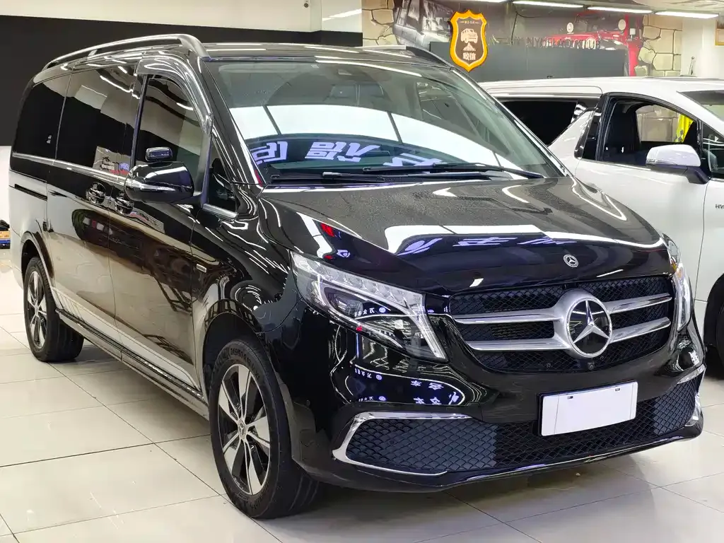 Mercedes-Benz V-Class 2022 из CN, фото 6