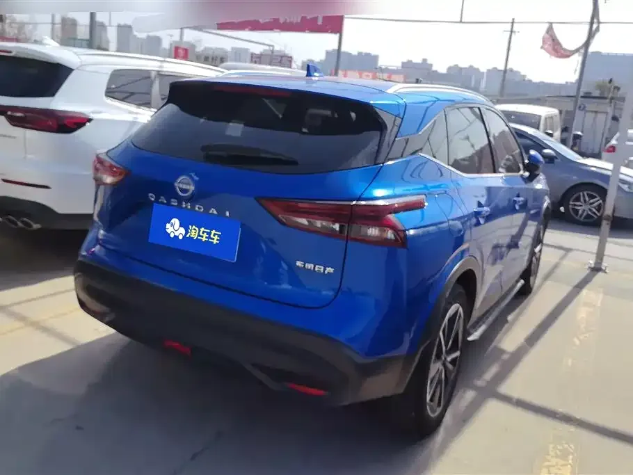Nissan Qashqai — фото 2