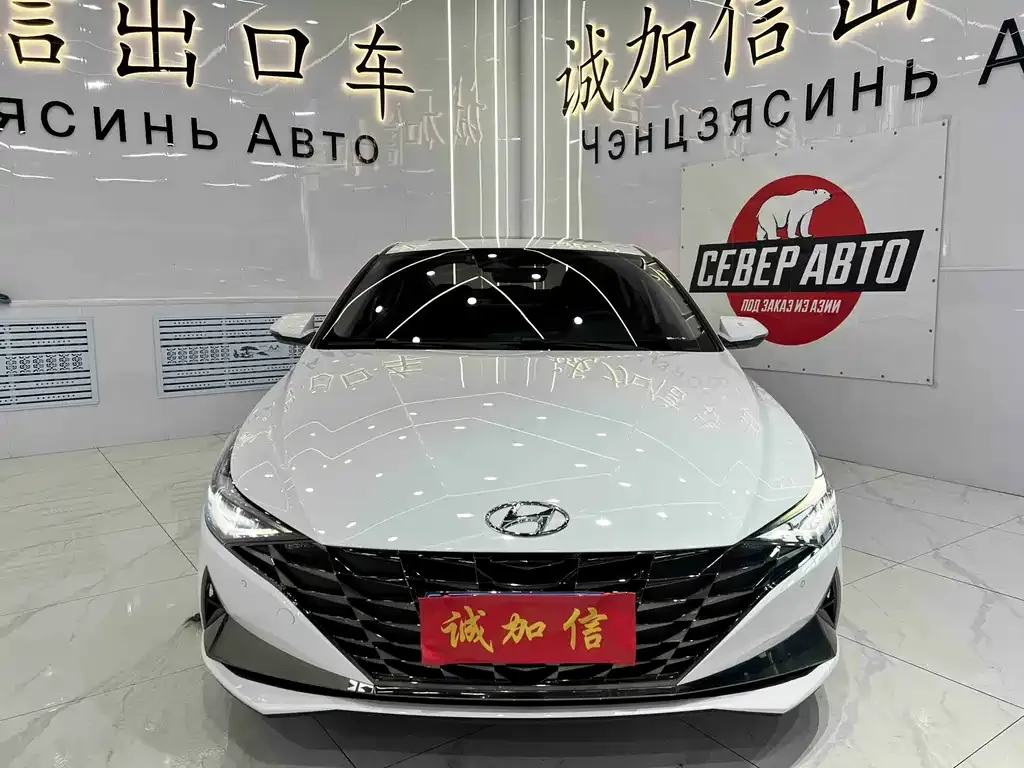 Hyundai Elantra — фото 10