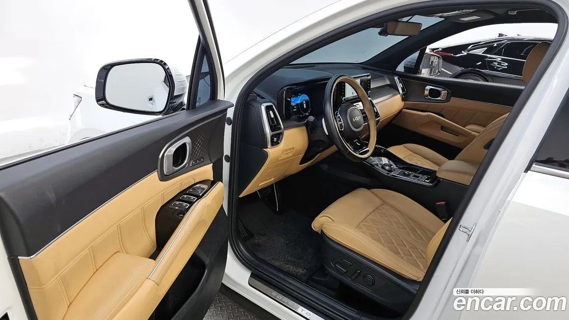 Kia Sorento — фото 7