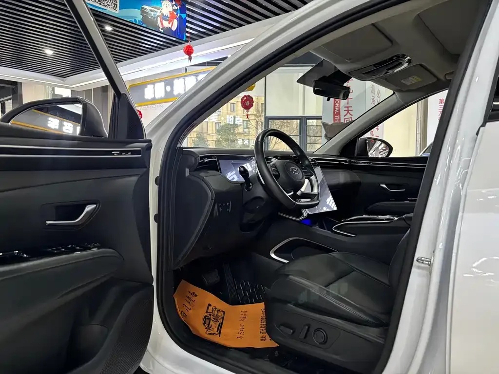 Hyundai Tucson 2024 из CN, фото 2