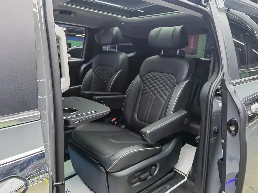 Hyundai Custo — фото 2