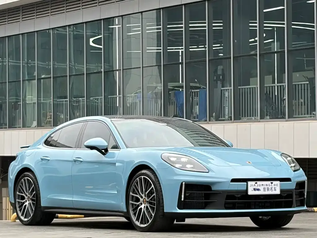 Porsche Panamera — фото 10