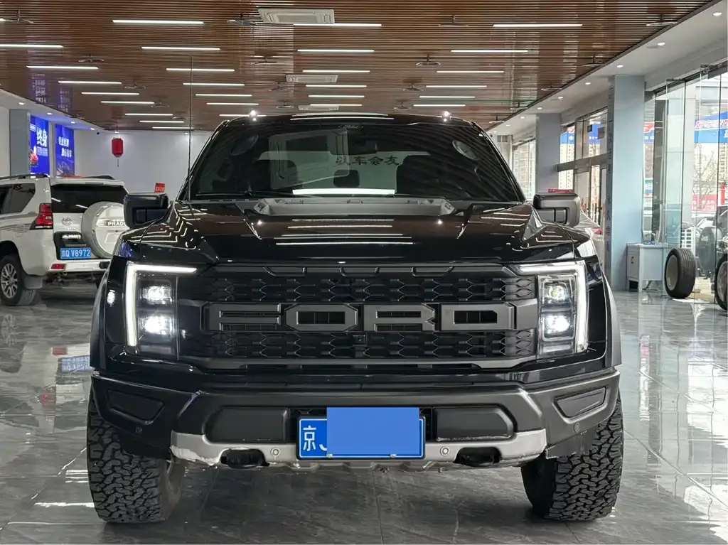 Ford F-150 Raptor 2023 из CN, фото 4