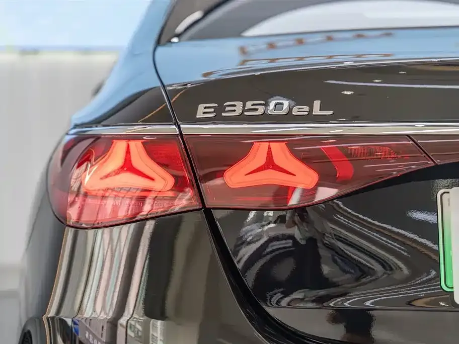 Mercedes-Benz E-Class New Energy — фото 5
